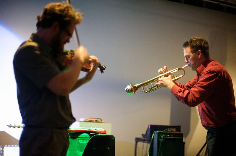 LOM Vancouver Vivo January 2013 800x531 (2014_11_24 20_00_14 UTC)